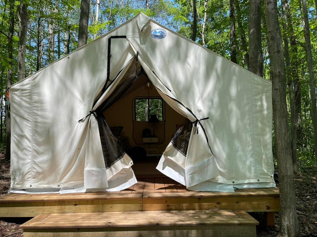 Naturluxe&Stars Watkins Glen Exterior foto