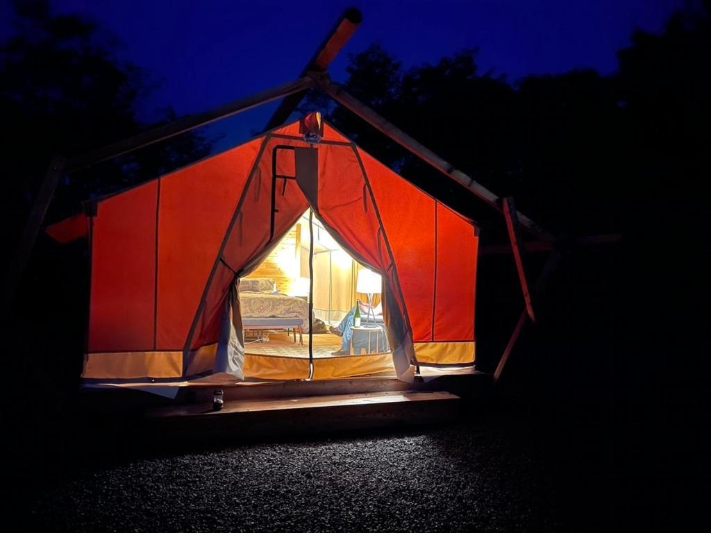 Naturluxe&Stars Watkins Glen Exterior foto